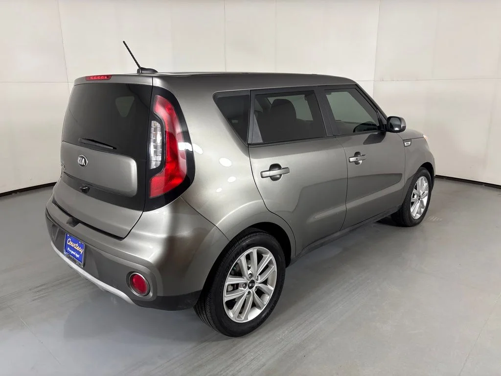 Used 2019 Gray Kia Plus image 8