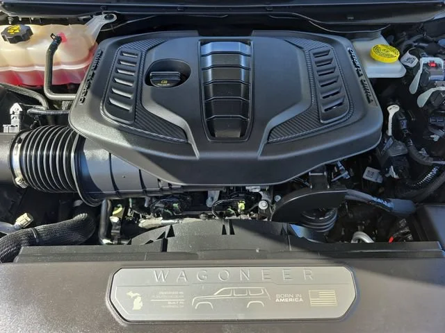 Certified Used 2023 White Jeep Base image 40