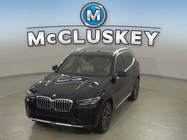 Used 2023 Black BMW xDrive30i image 5