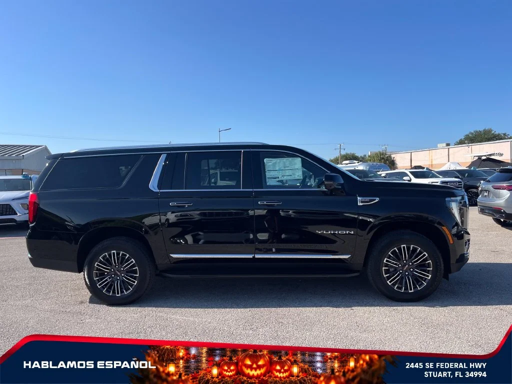 New 2026 Onyx Black GMC Elevation image 8