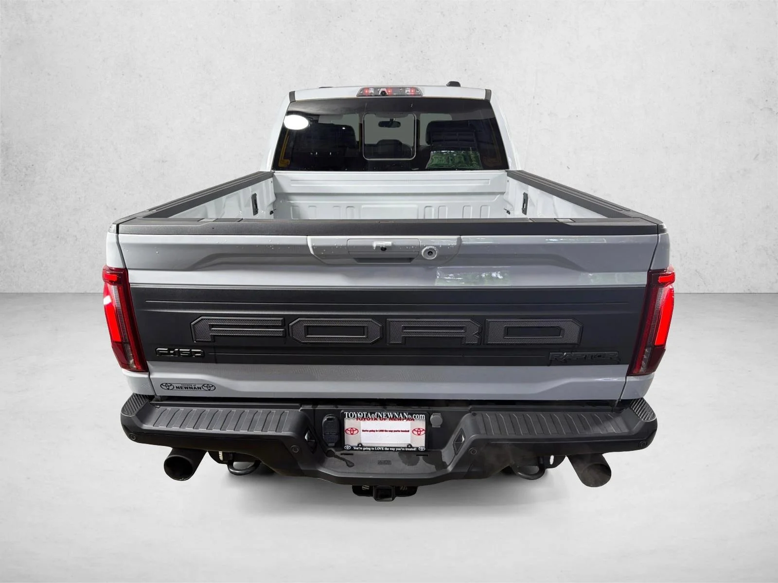 Used 2024 Gray Ford Raptor image 6