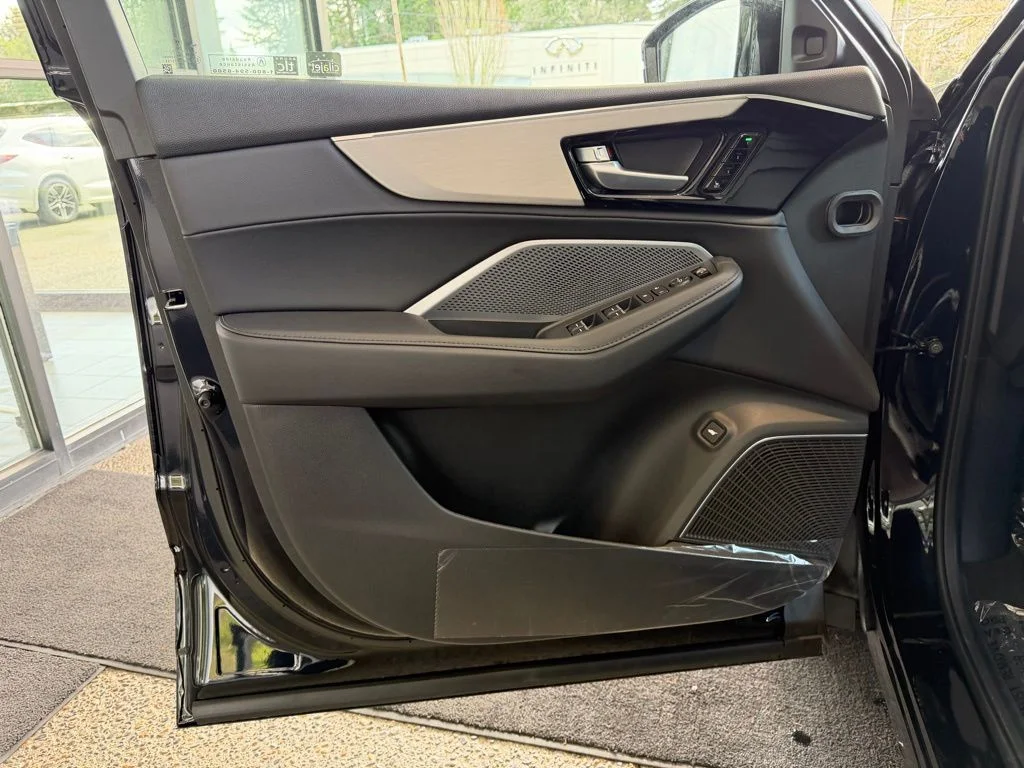 New 2026 Majestic Black Pearl Acura SH-AWD image 11