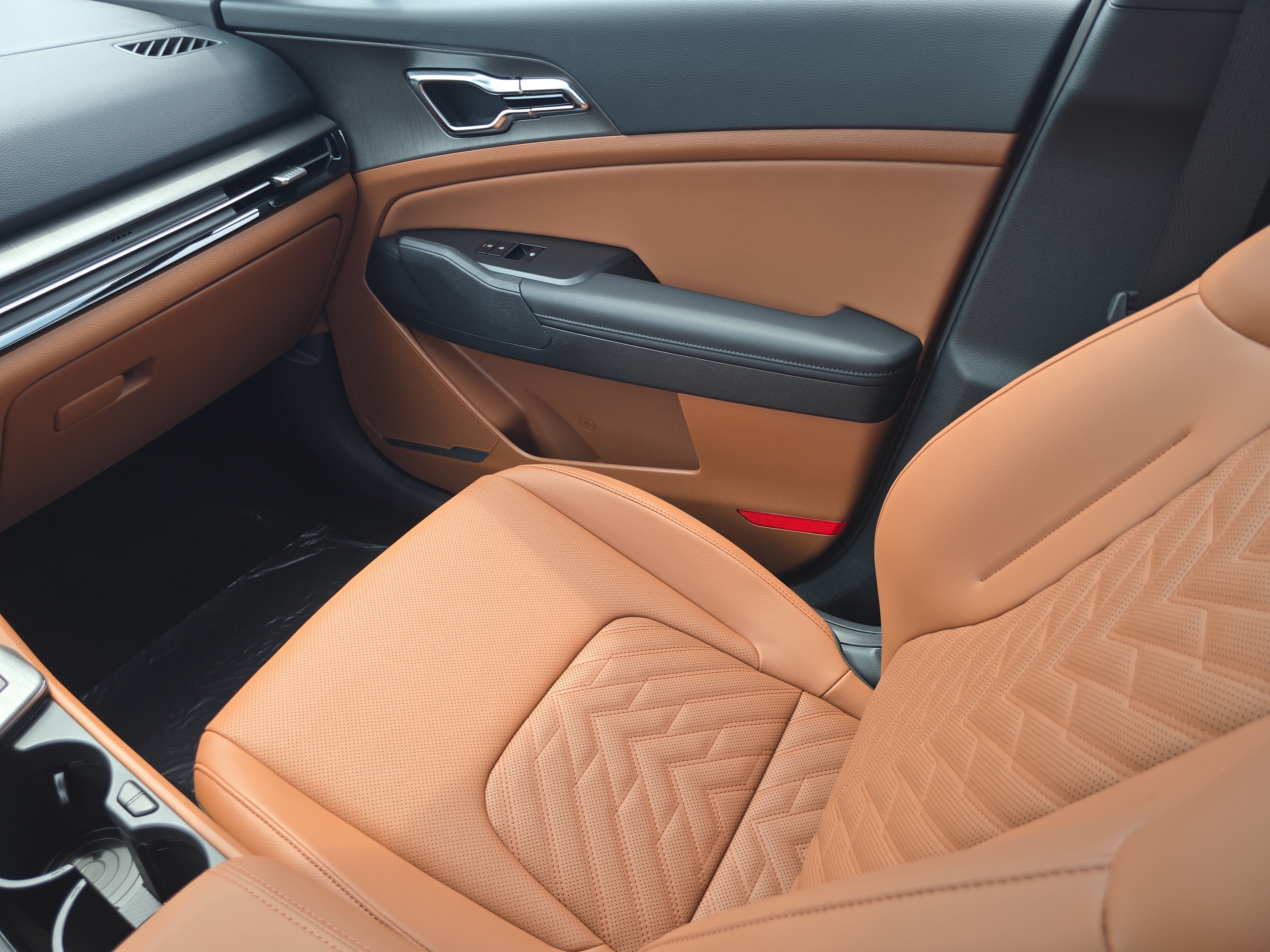 New 2027 Wolf Gray Kia X-Line image 16