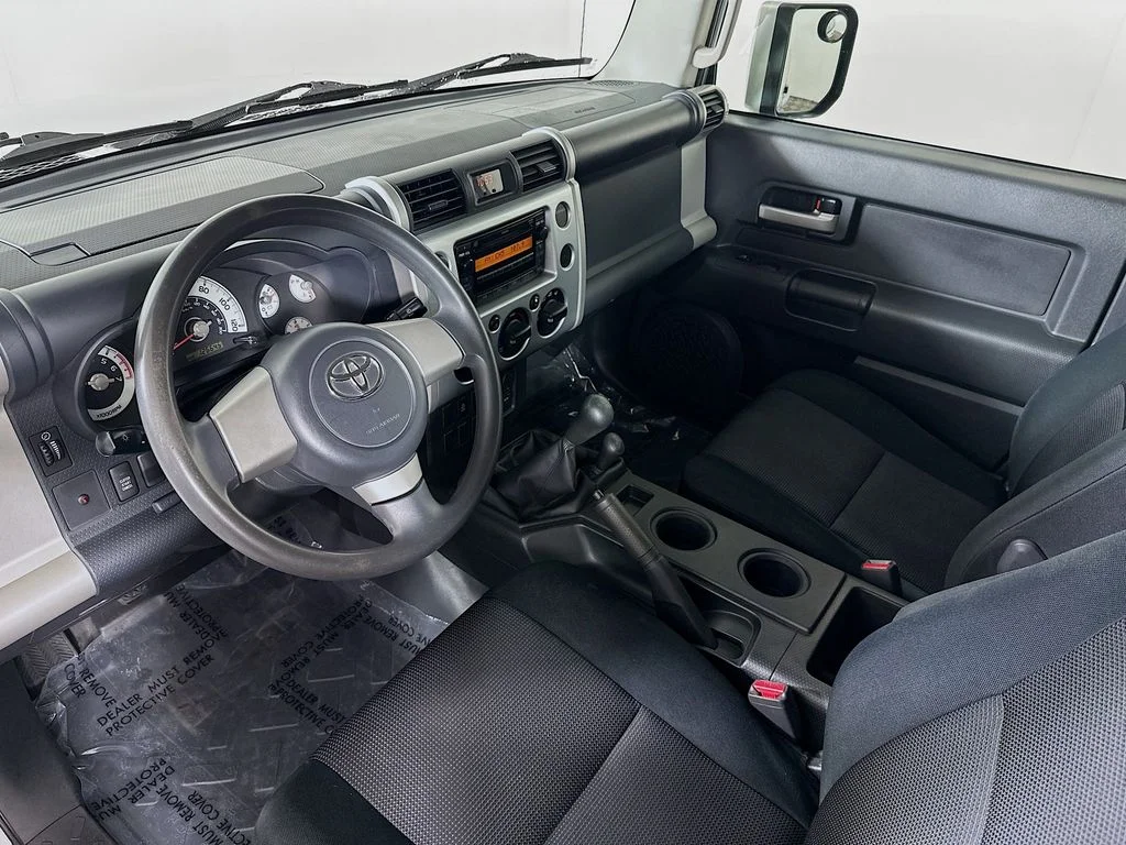 Used 2007 Titanium Metallic Toyota  image 10
