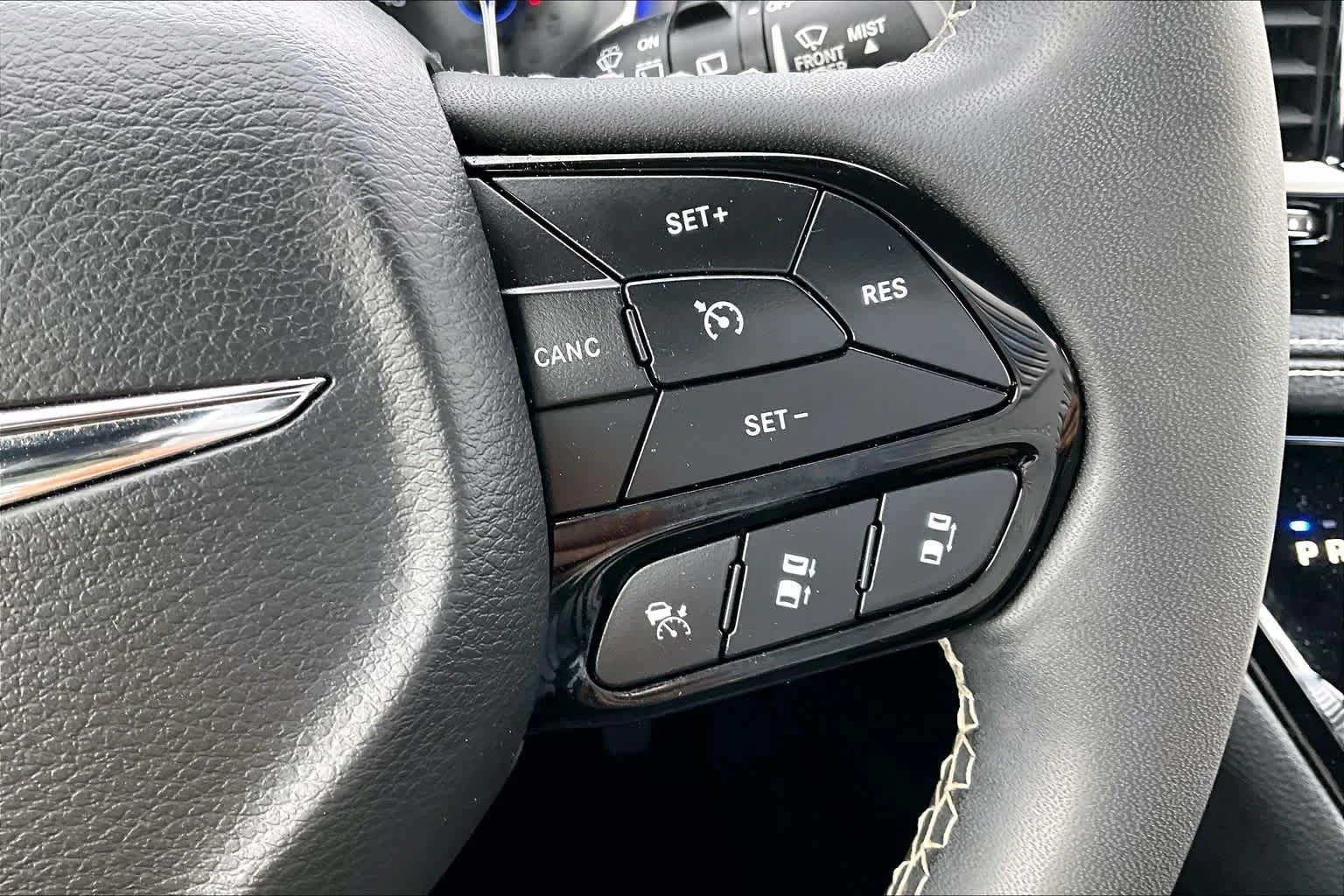 2023 Chrysler Pacifica Touring L - Photo 40