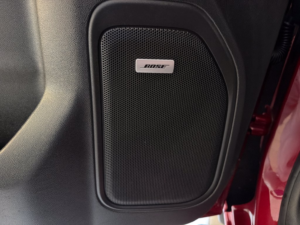 Used 2020 Red Quartz Tintcoat GMC SLT image 13
