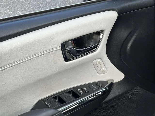 Used 2018 Beige Toyota Limited image 28