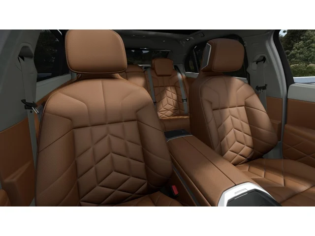 New 2027 Frozen Space Silver Metallic BMW  image 11