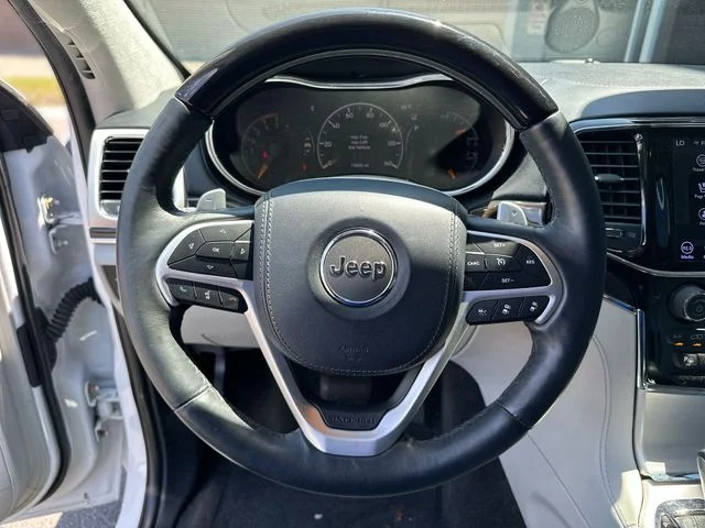 Used 2020 White Jeep Summit image 15