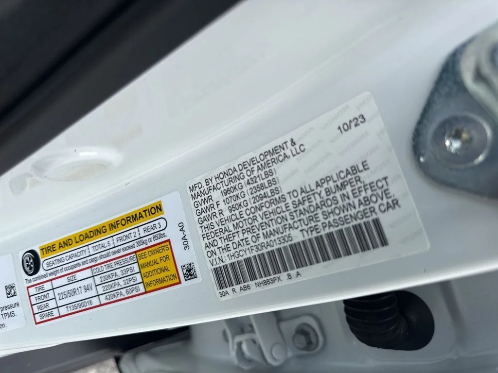 Used 2024 White Honda EX image 34