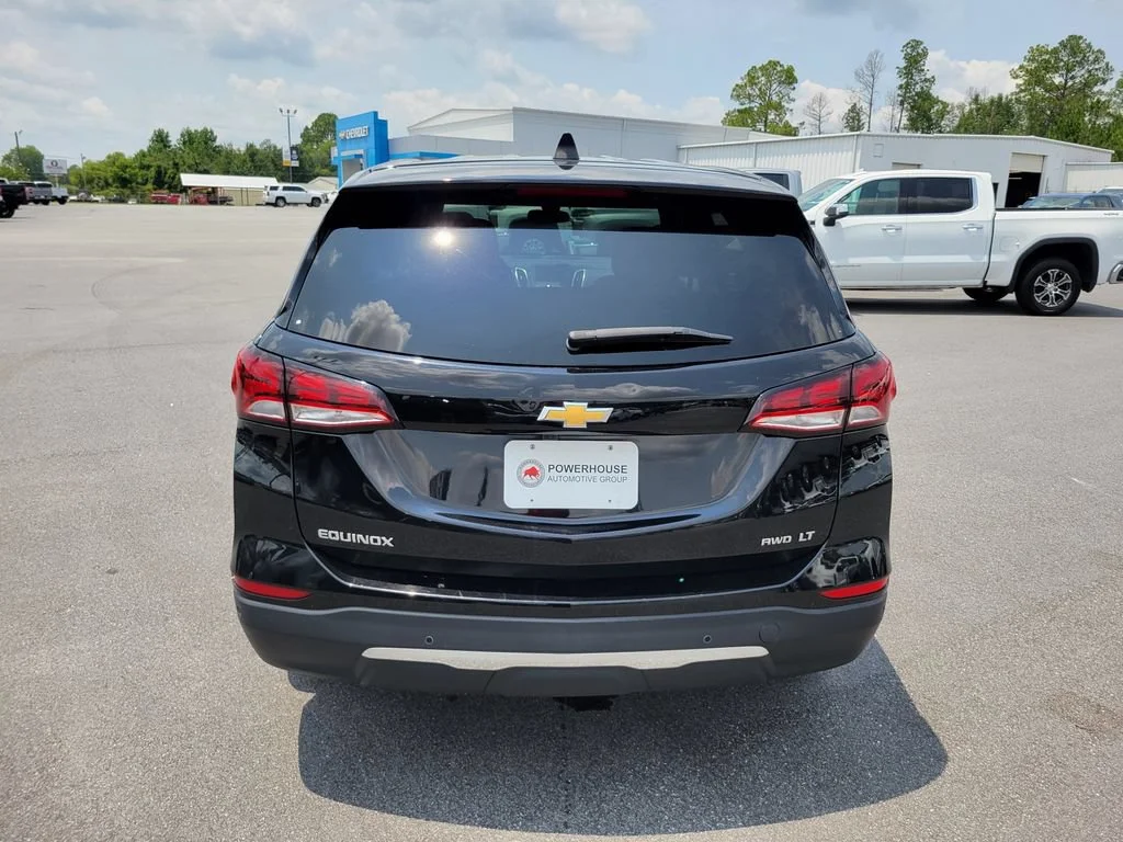 Used 2024 Mosaic Black Metallic Chevrolet LT image 4