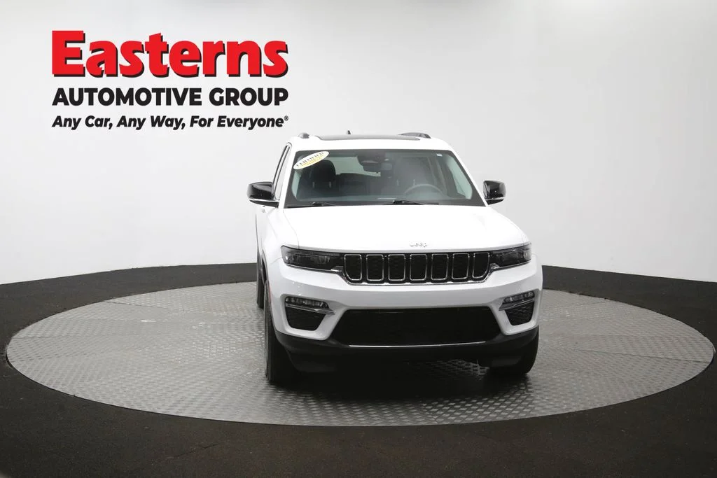 Used 2022 White Jeep 4xe image 55