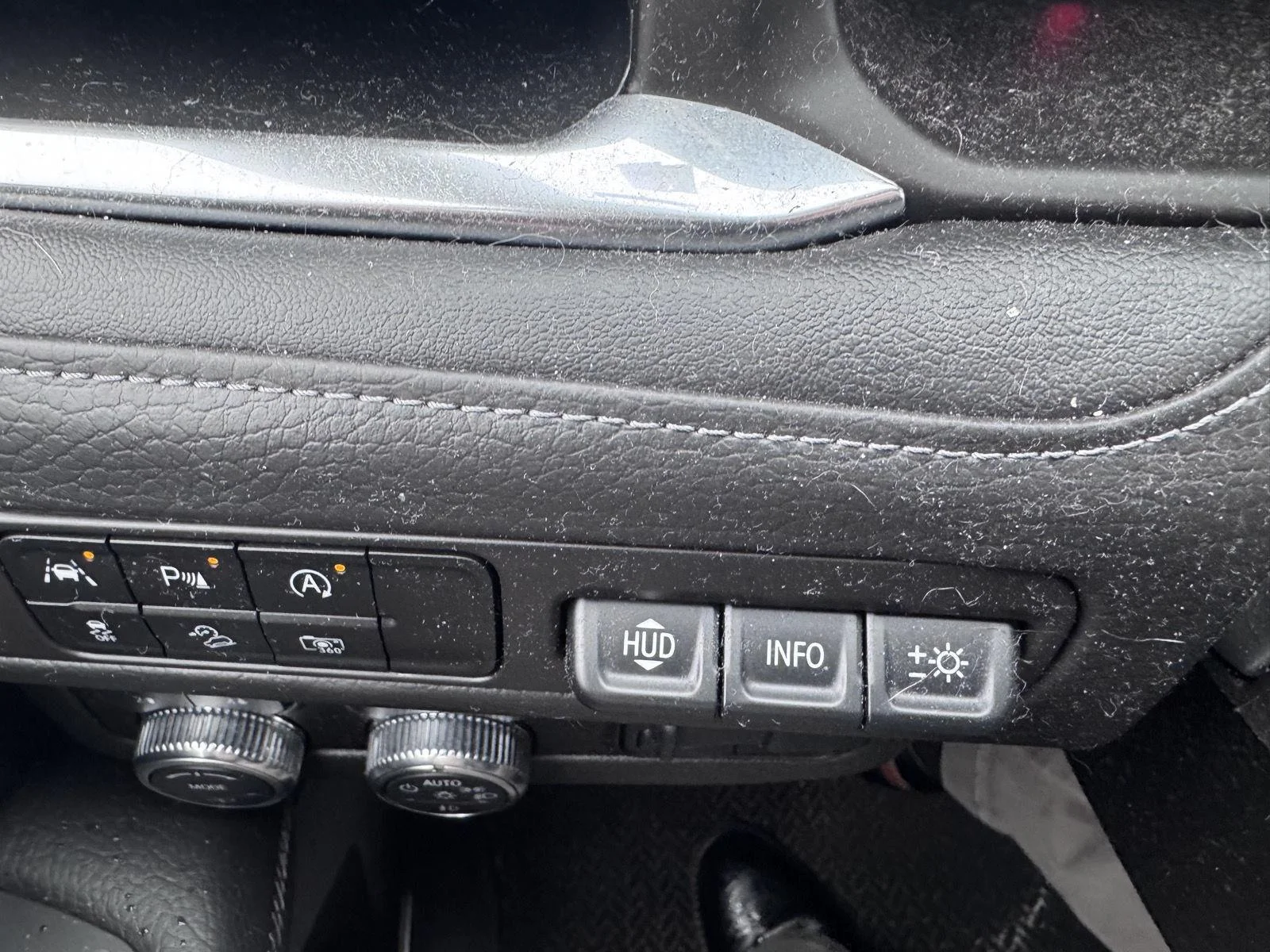 Used 2023 Onyx Black GMC Denali image 16