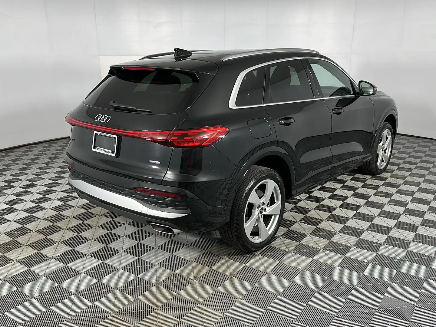 Used 2025 Mythos Black Metallic Audi Premium Plus image 8