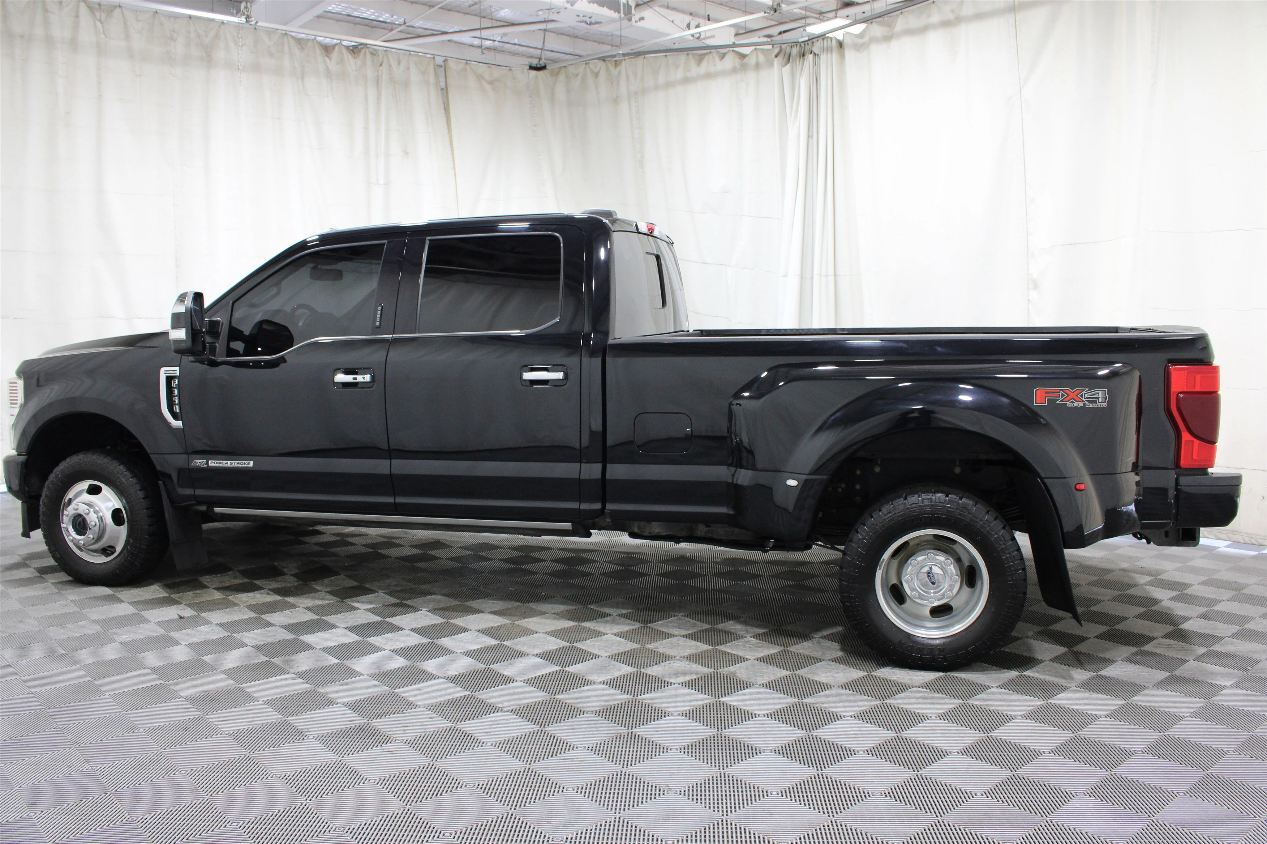 2022 Ford F-350 Super Duty Platinum - Photo 37