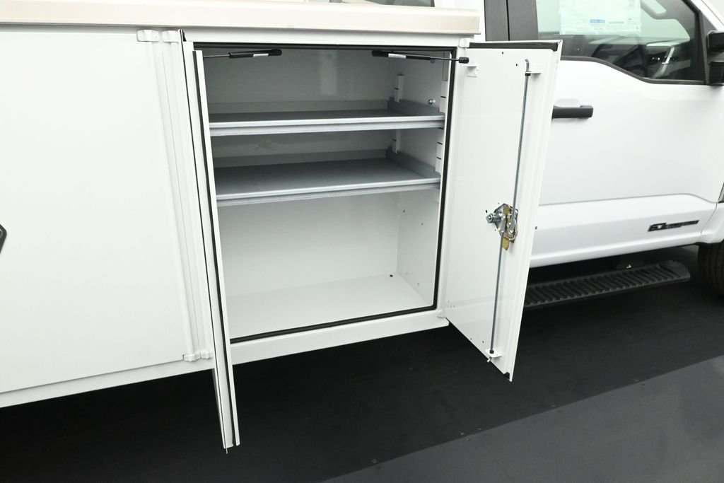 New 2025 Oxford White Ford XL image 24