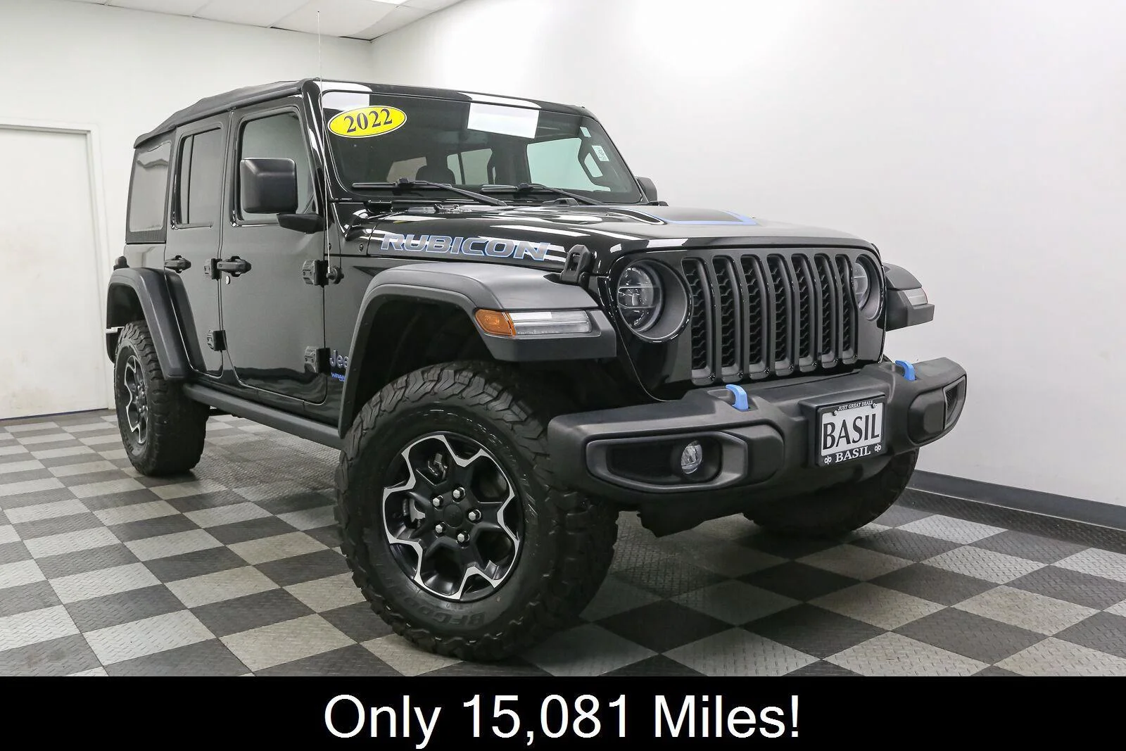 Used 2022 Black Clearcoat Jeep Unlimited Rubicon image 2