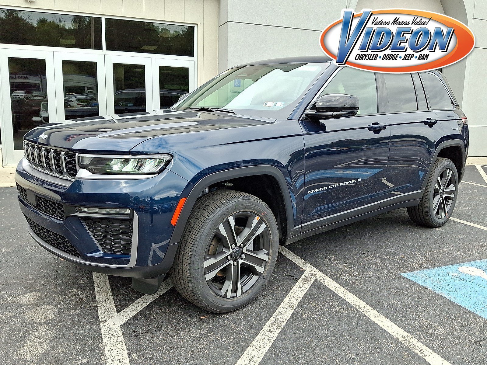 2027 Jeep Grand Cherokee Limited