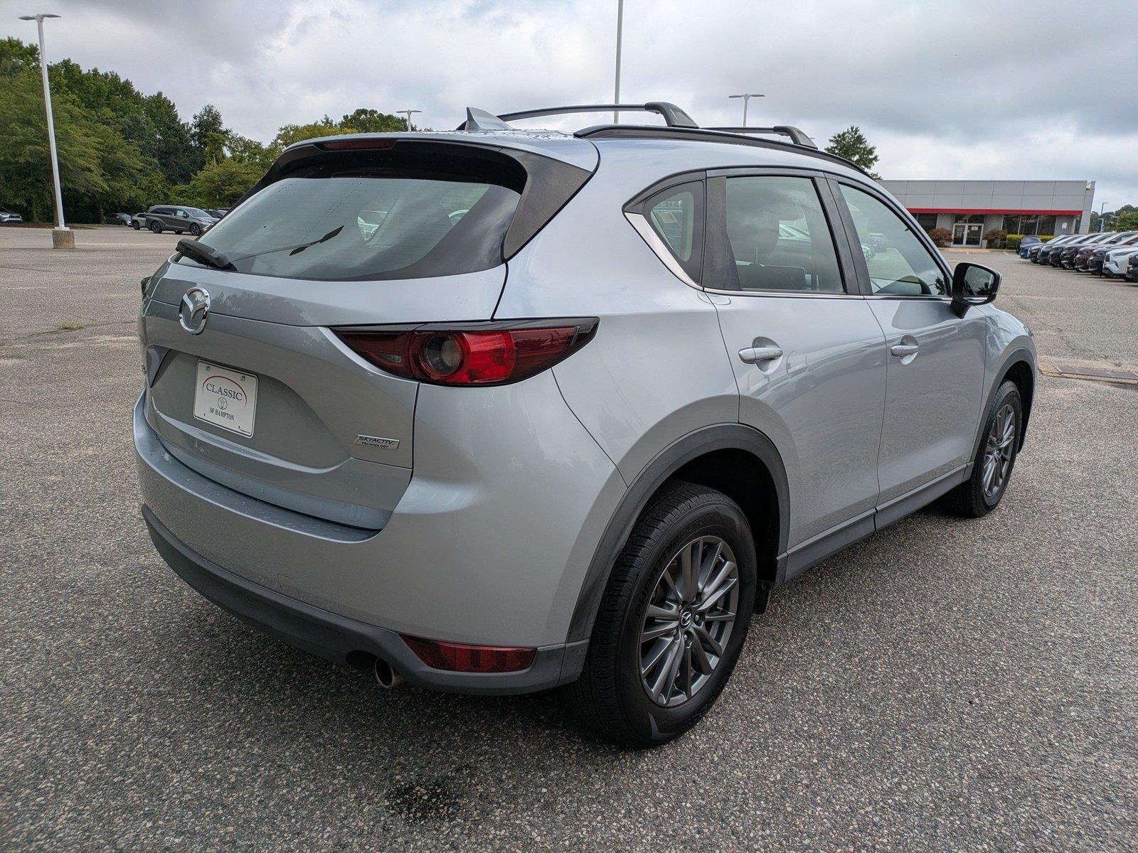 Used 2018 Sonic Silver Metallic Mazda Sport image 4