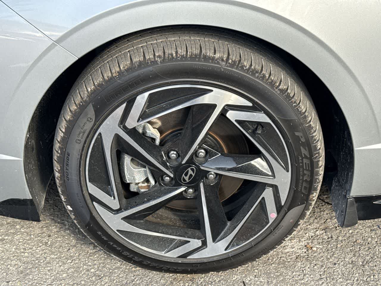 New 2026 Aero Silver Hyundai SEL Sport image 11