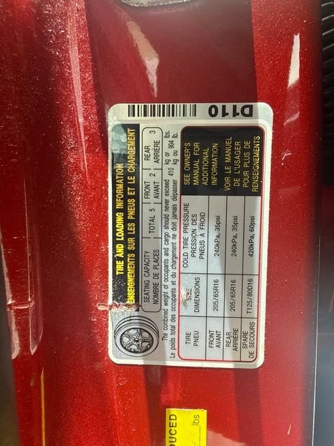 Used 2020 Red Hyundai SE image 11