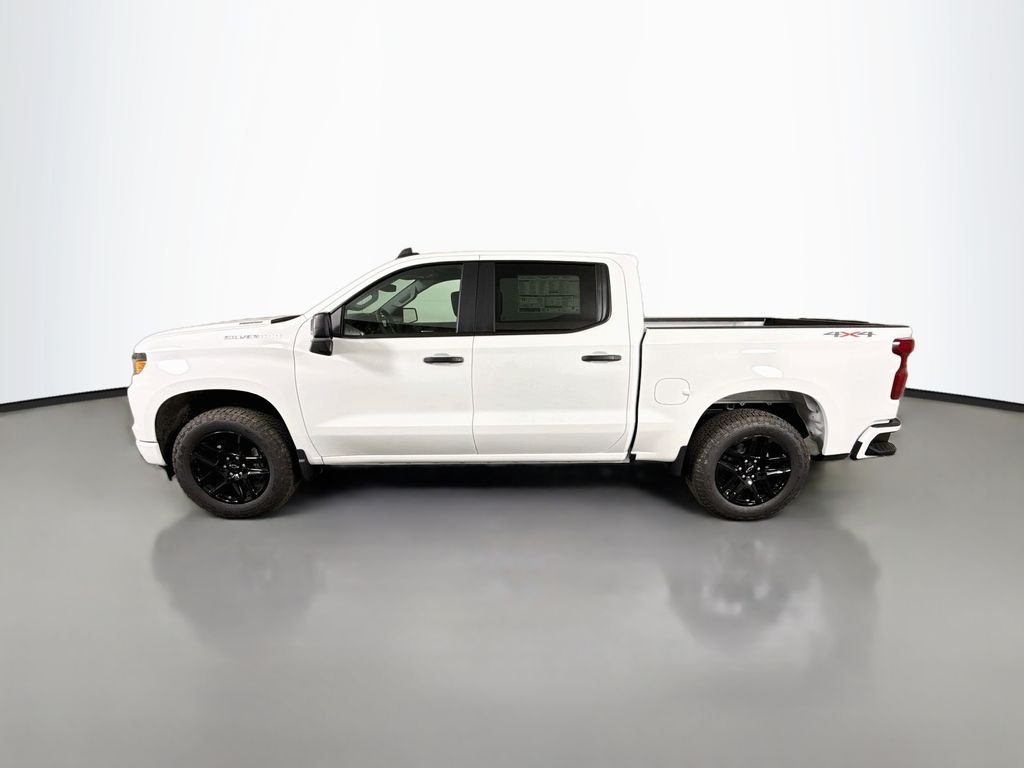 New 2026 Summit White Chevrolet Custom image 4