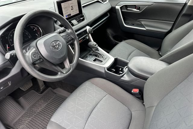 Certified Used 2025  Toyota XLE image 12