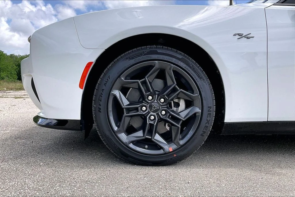 New 2026 Dodge Charger R/T 4D Sedan