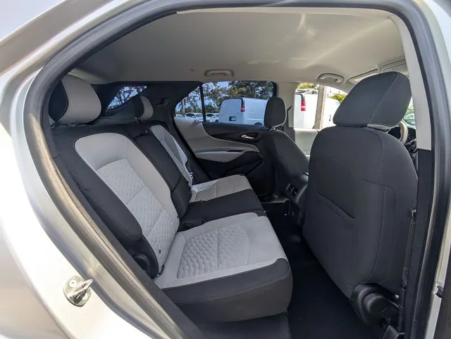 Used 2018 Silver Chevrolet LS image 15