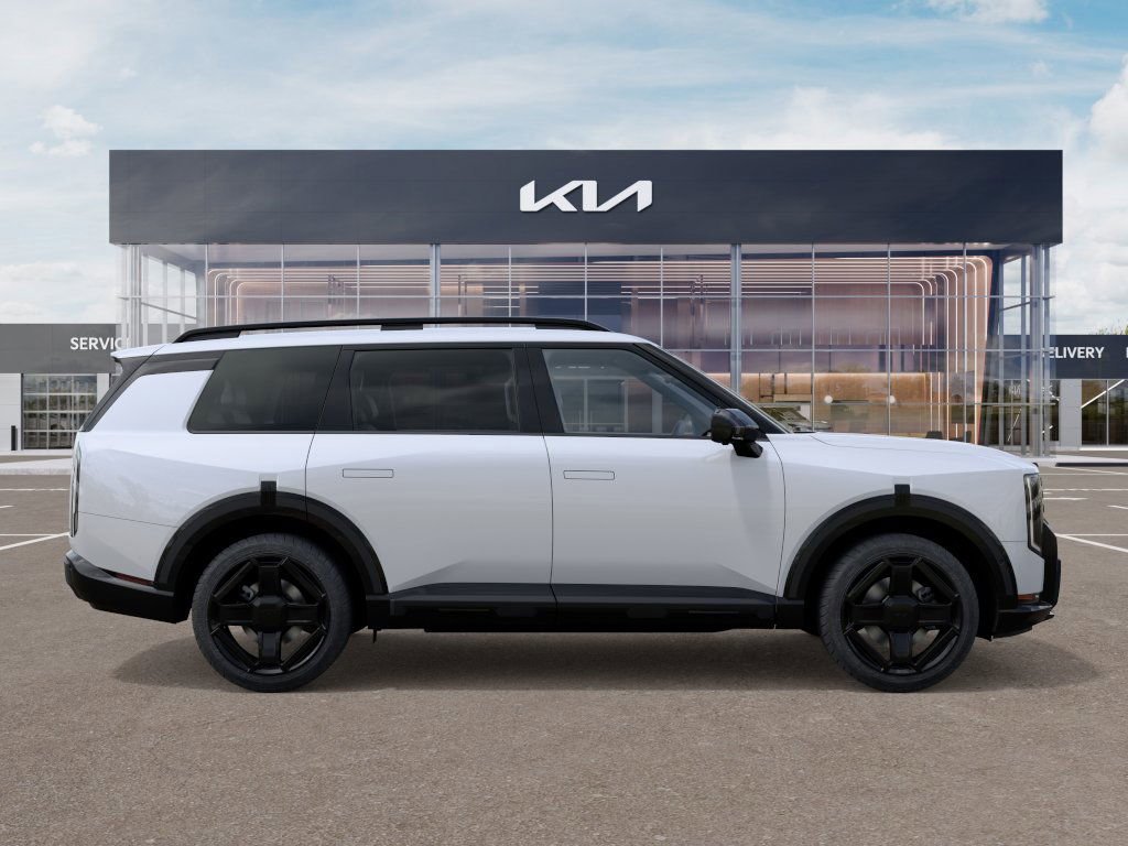 New 2027 Glacial White Pearl Kia X-LINE SX image 8