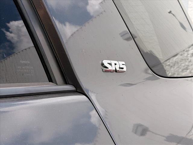 Used 2018 Magnetic Gray Metallic Toyota SR5 image 6