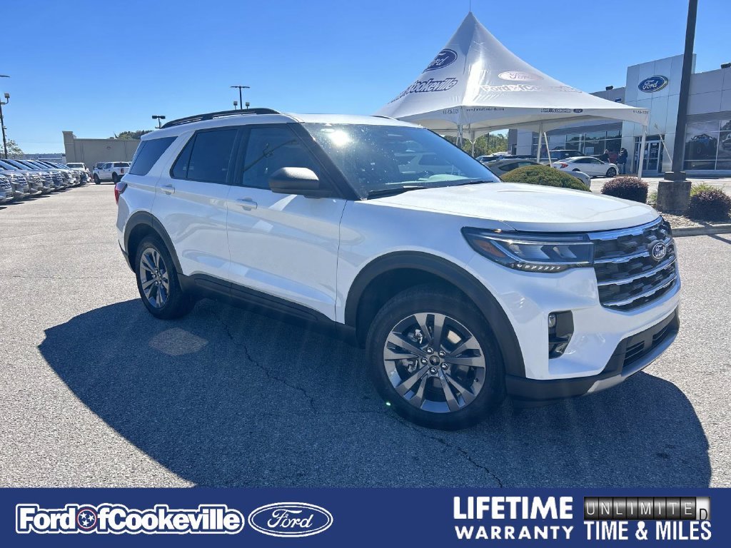 New 2027 Star White Metallic Tri-Coat Ford Active image 1