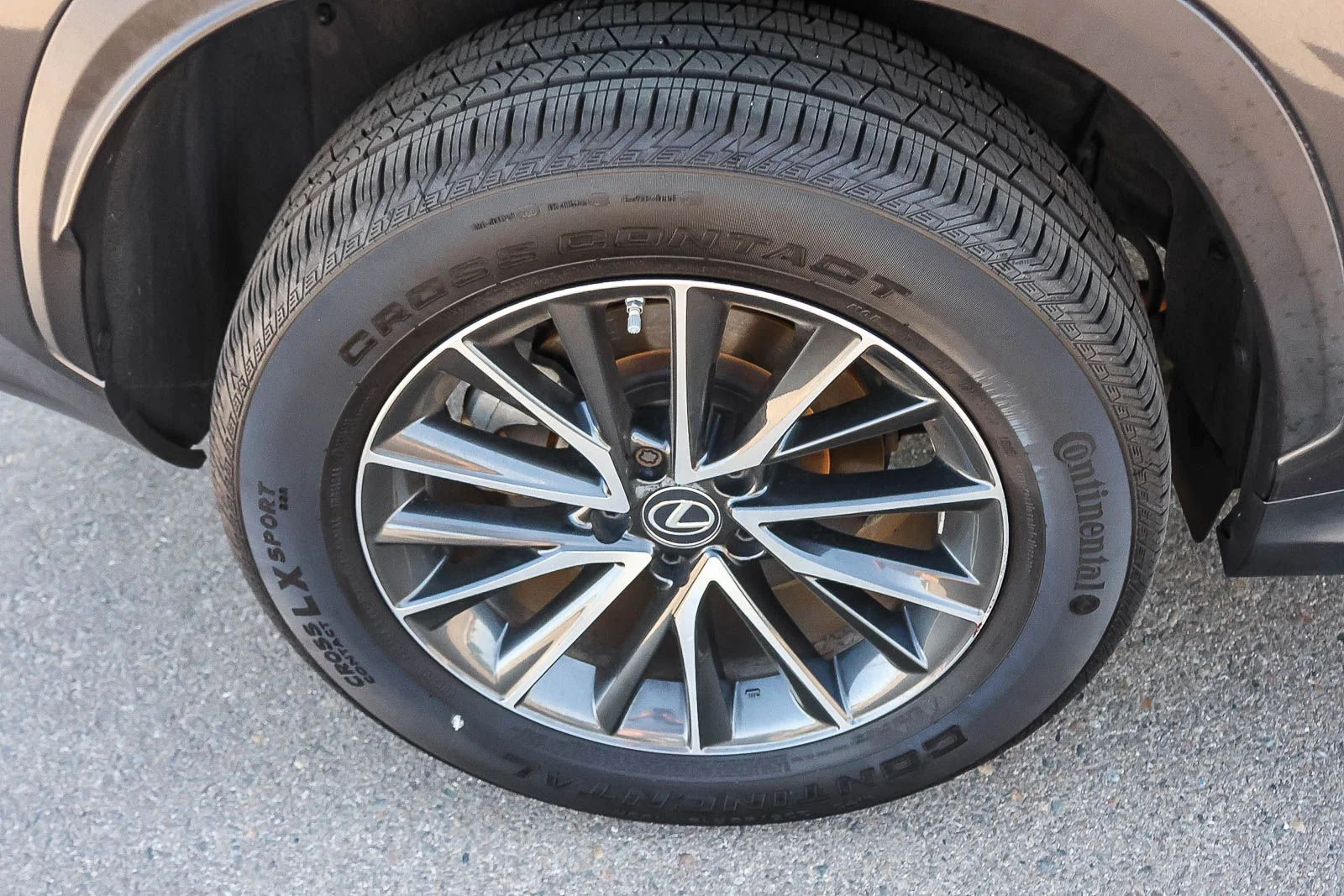 Used 2022 Gray Lexus 350h Base image 13