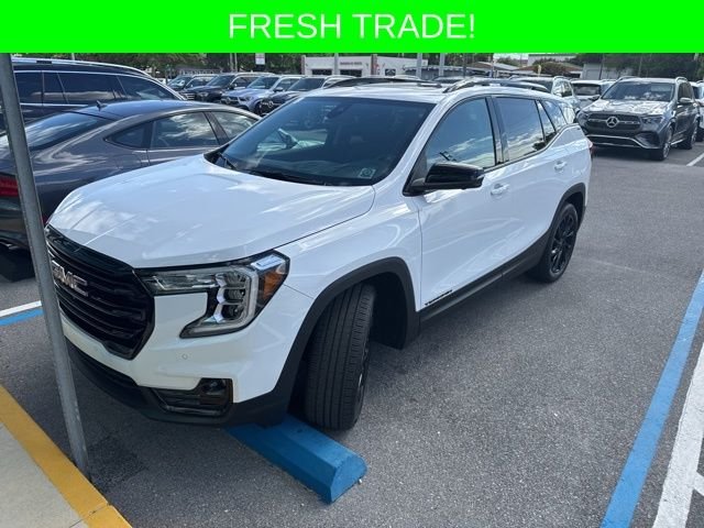 2024 GMC Terrain SLT