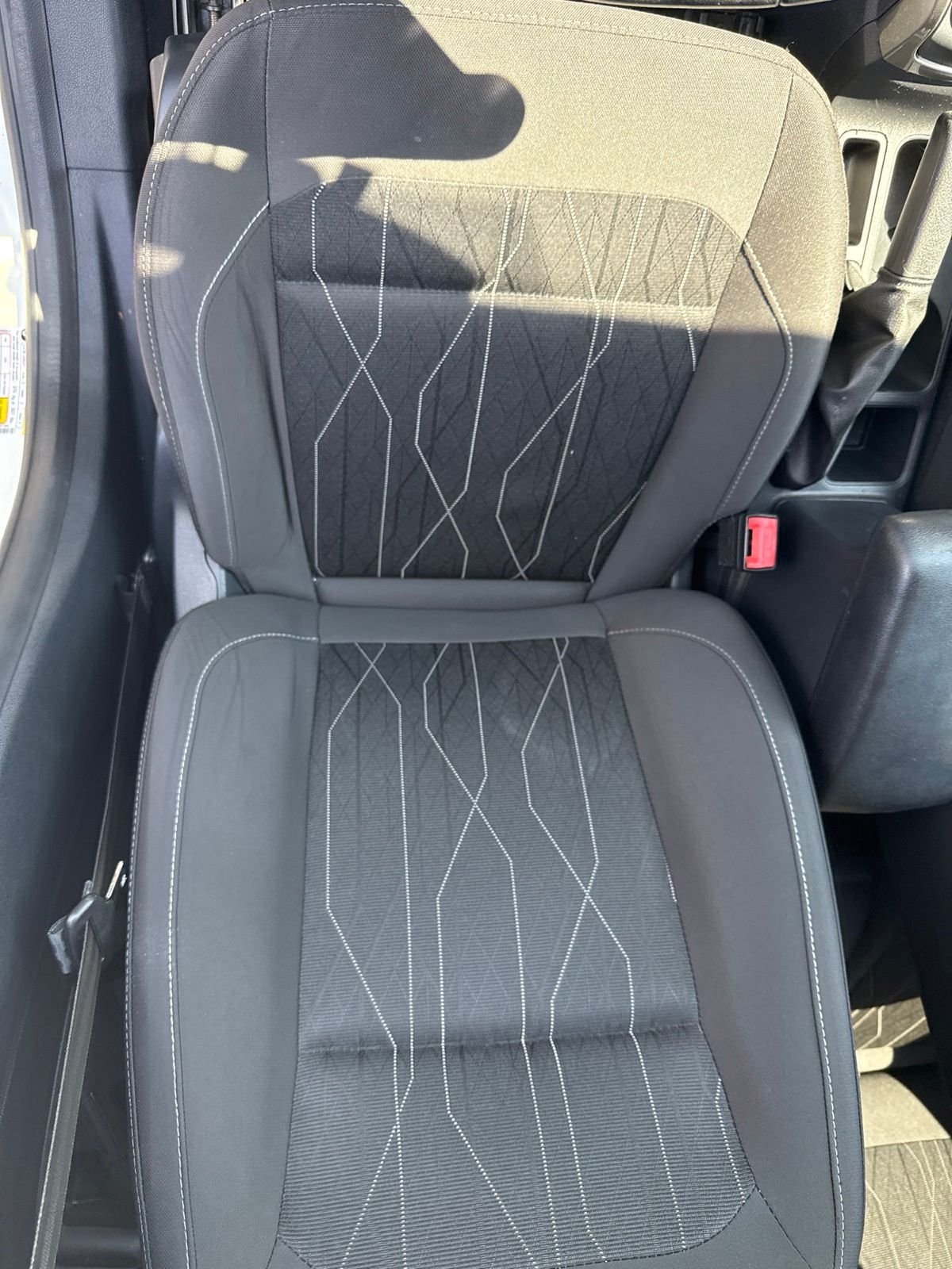 Used 2020 White Ford SE image 8