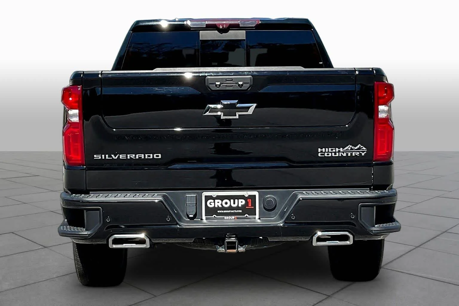 Used 2023 Black Chevrolet High Country image 9