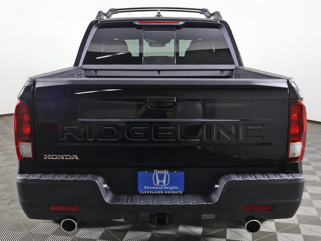 New 2026 Crystal Black Pearl Honda RTL image 7