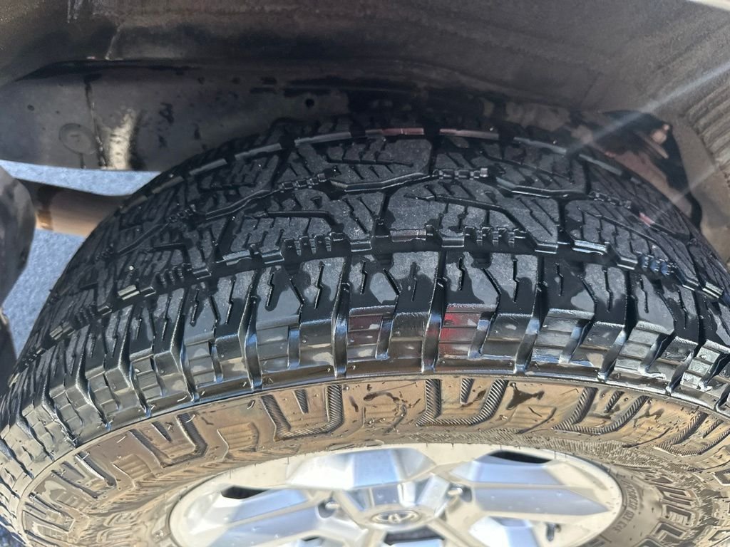 Used 2020 Gray Toyota SR5 image 6
