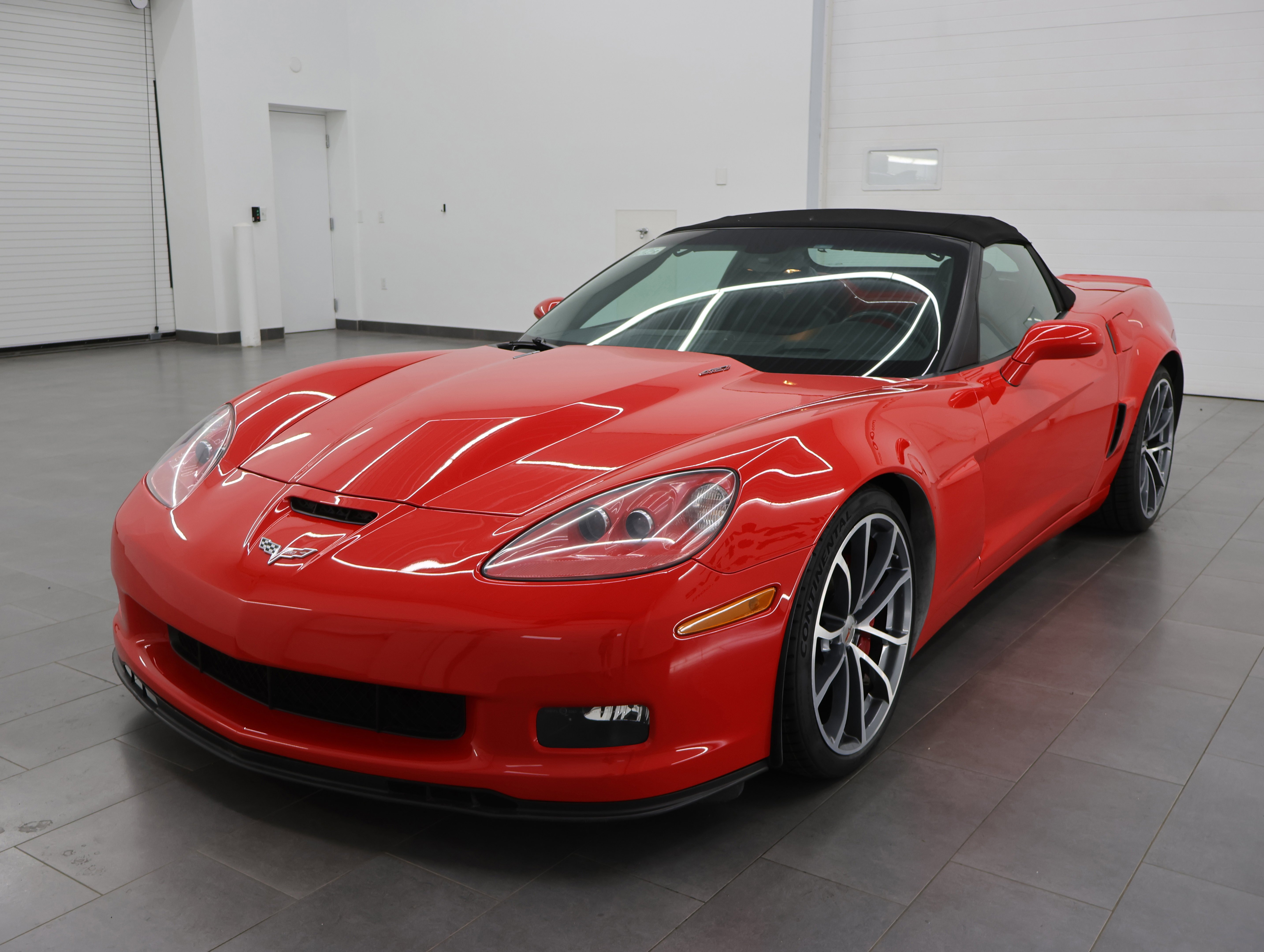 Used 2013 Torch Red Chevrolet 427 1SB: 427 1SB-6 SPEED STICK SHIFT-NAV-HEATED LEATHER-7.0L V8 image 7