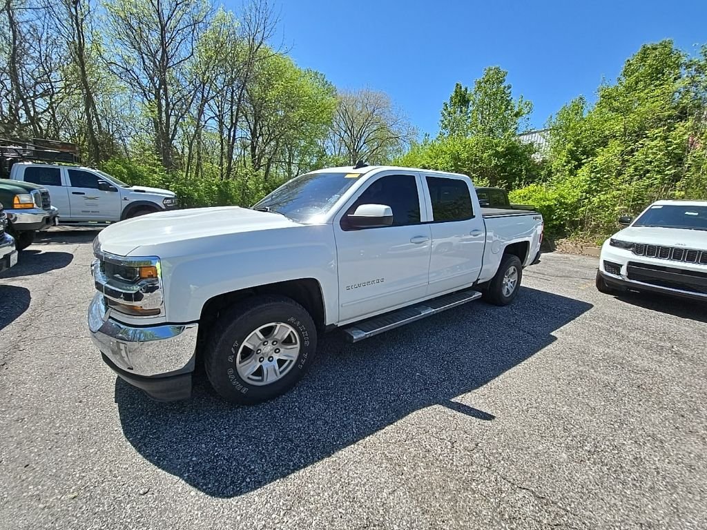 Used 2017 Chevrolet Silverado 1500 LT with VIN 3GCUKREC6HG483004 for sale in Kansas City