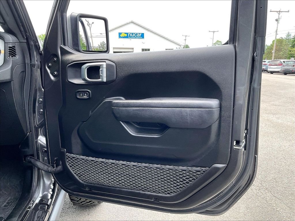 Used 2024 Gray Jeep Willys image 26