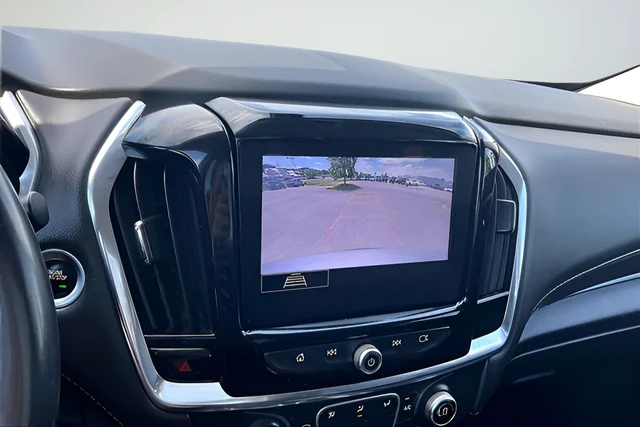 Used 2020 Silver Ice Metallic Chevrolet LT image 13