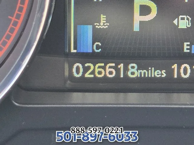 Used 2024 Silver Mitsubishi  image 31