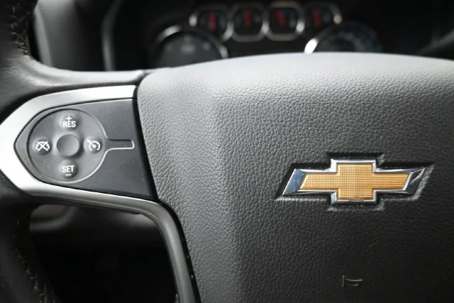 Used 2015 Black Chevrolet LT image 24