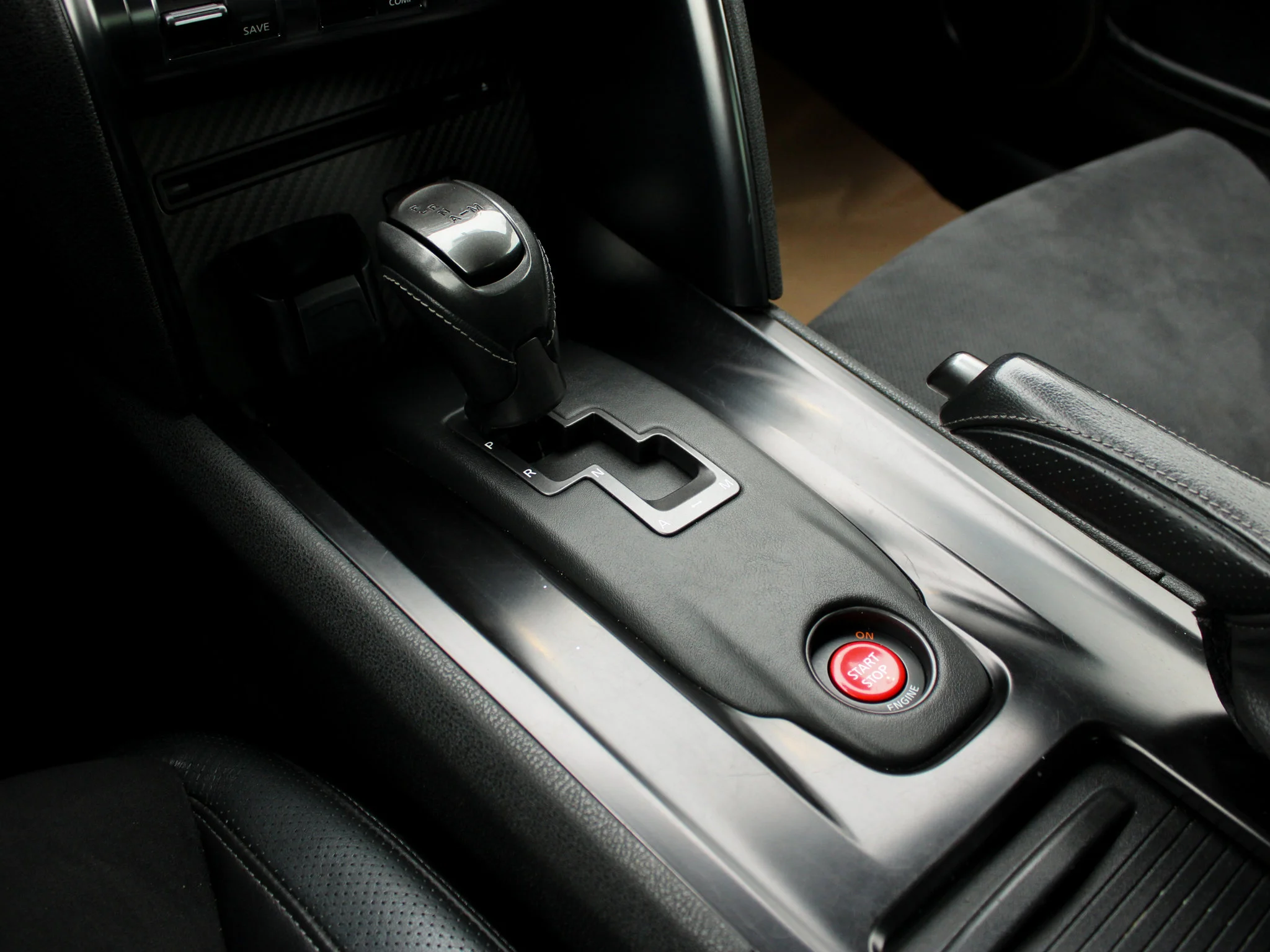 Used 2013 Dark grey Nissan Premium * 545 HP | AWD | BOSE | Heated Seats | Brembo | Navigation | No Accidents image 31