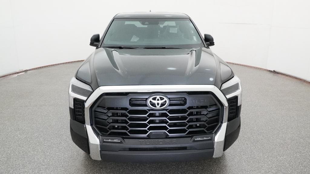 New 2026 Midnight Black Metallic Toyota SR5 image 18