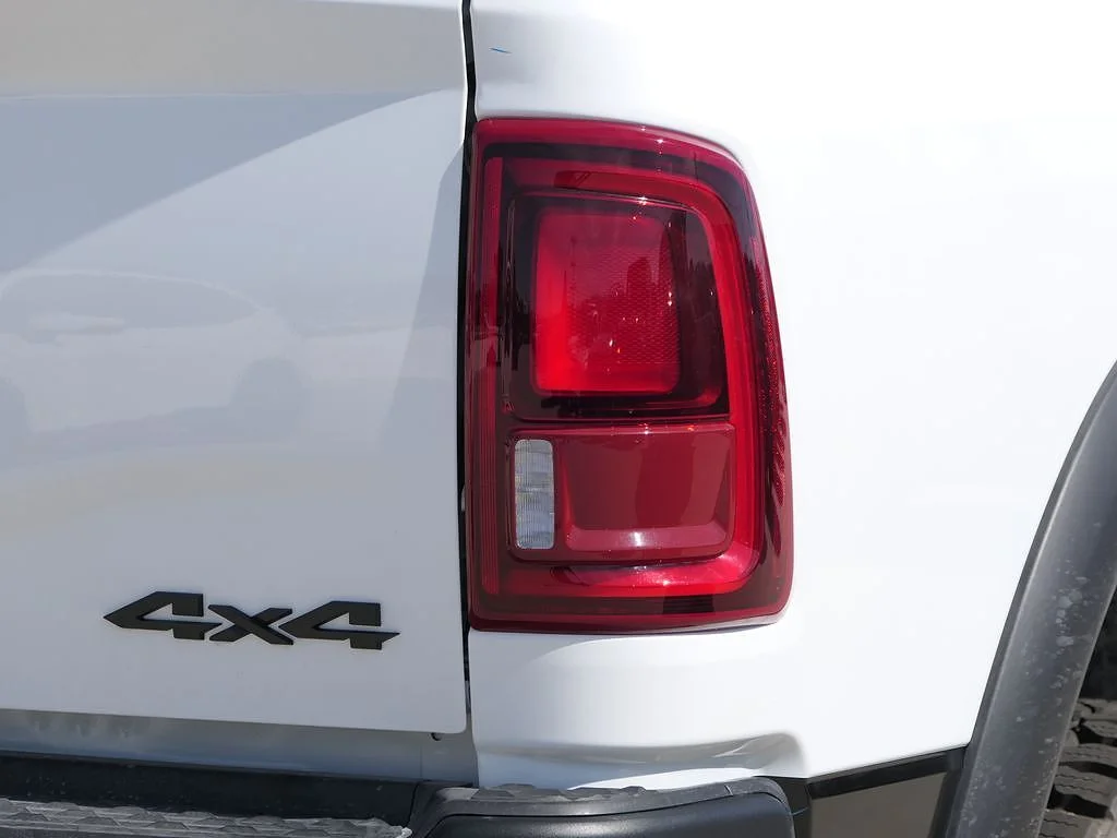 2026 RAM 2500 Rebel - Photo 4