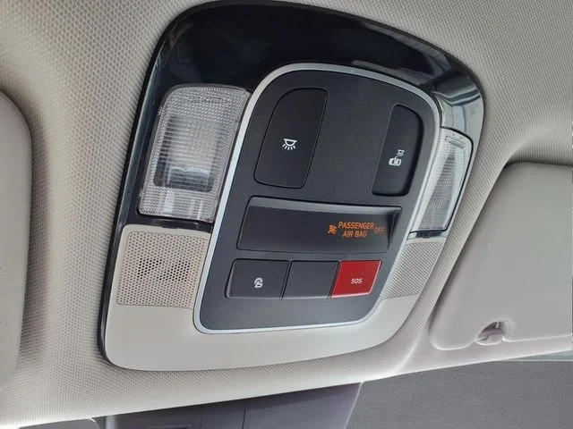Certified Used 2023 White Hyundai SEL image 27