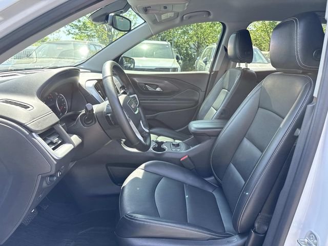Used 2023 White GMC SLT image 13