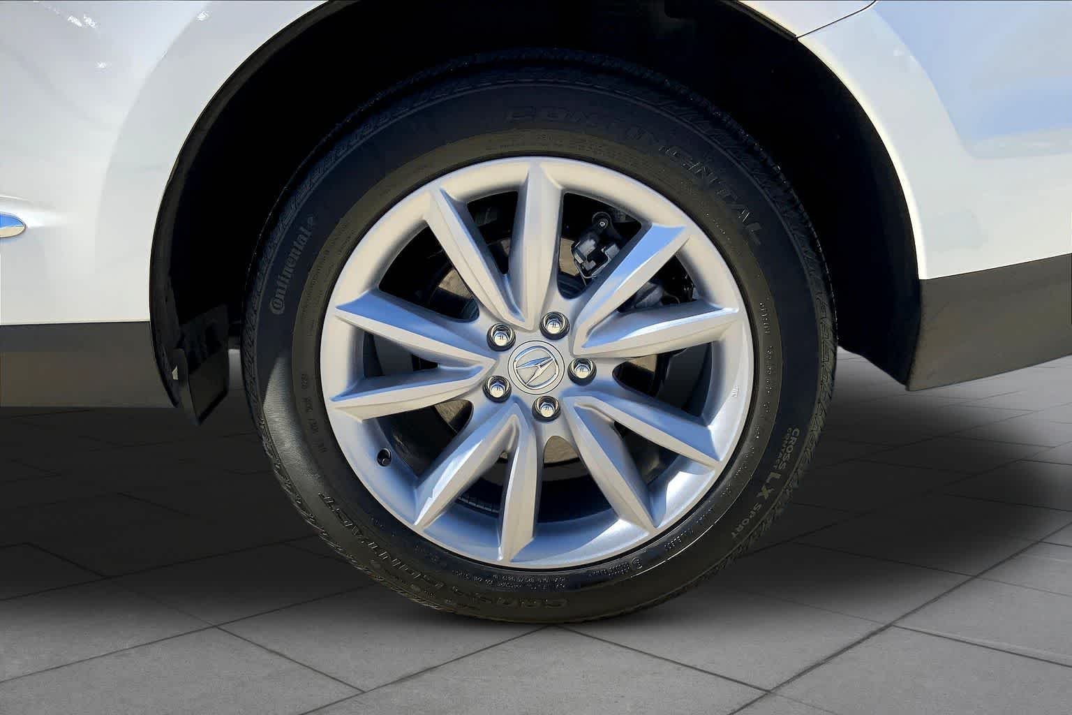 Used 2024 Platinum White Pearl Acura  image 16